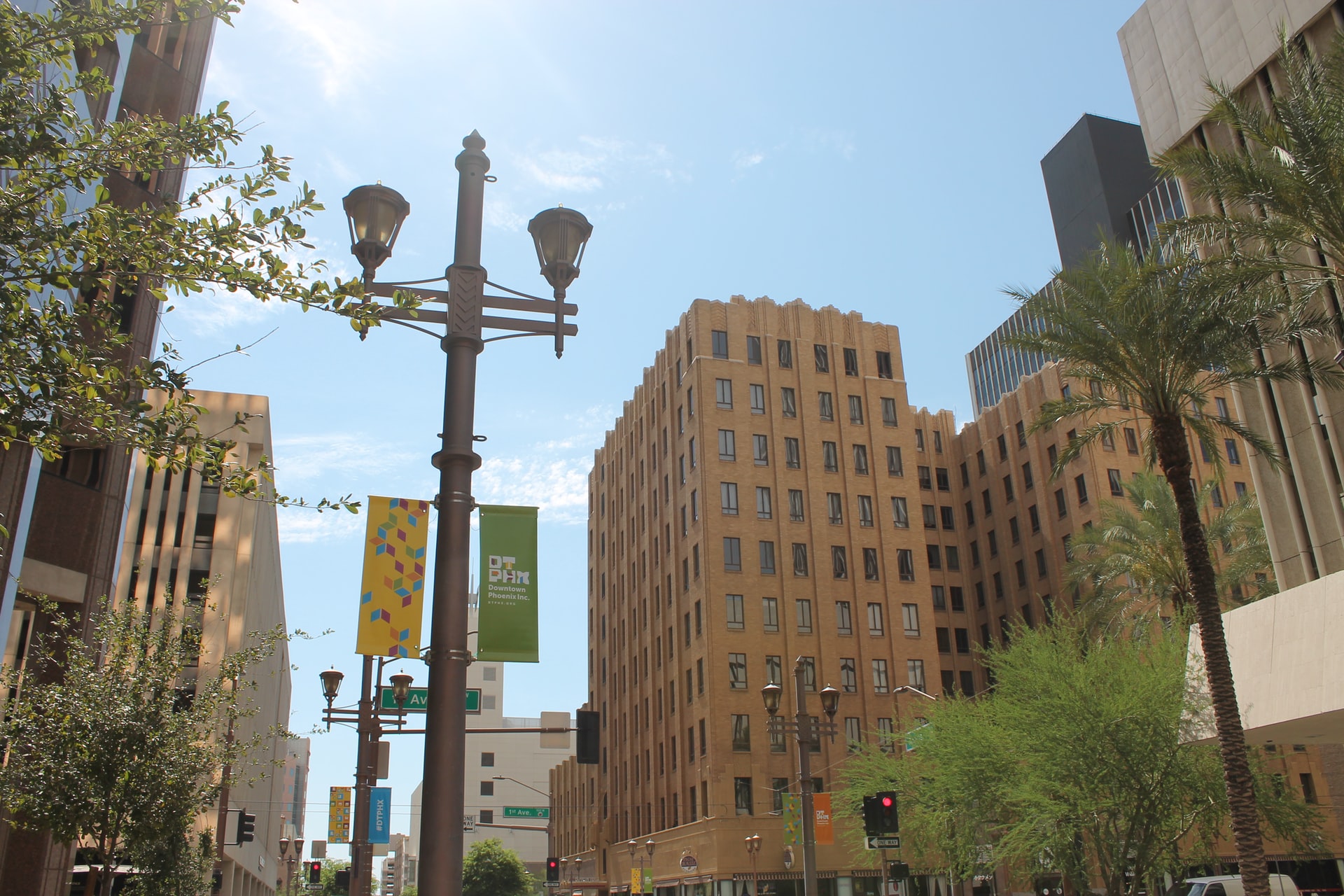 Dallas street and street lamp