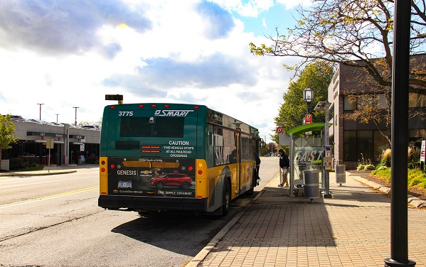 Bus Super Tail- Detroit